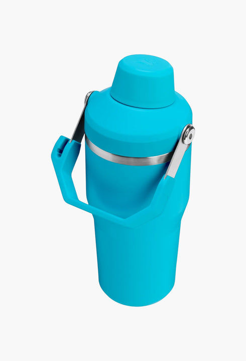 The IceFlow™ Tumbler with Fast Flow Lid